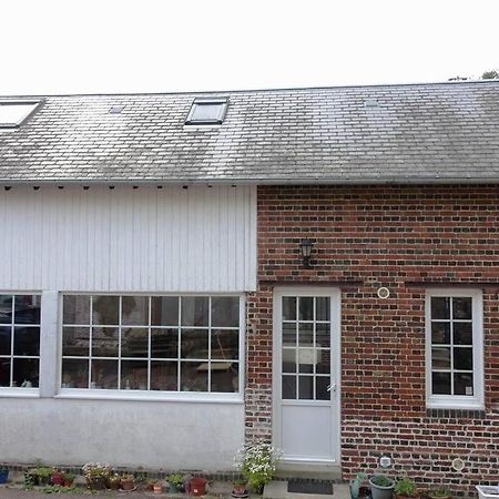 Gite Au Coeur D'Une Residence D'Artiste Saint-Aubin-de-Bonneval エクステリア 写真