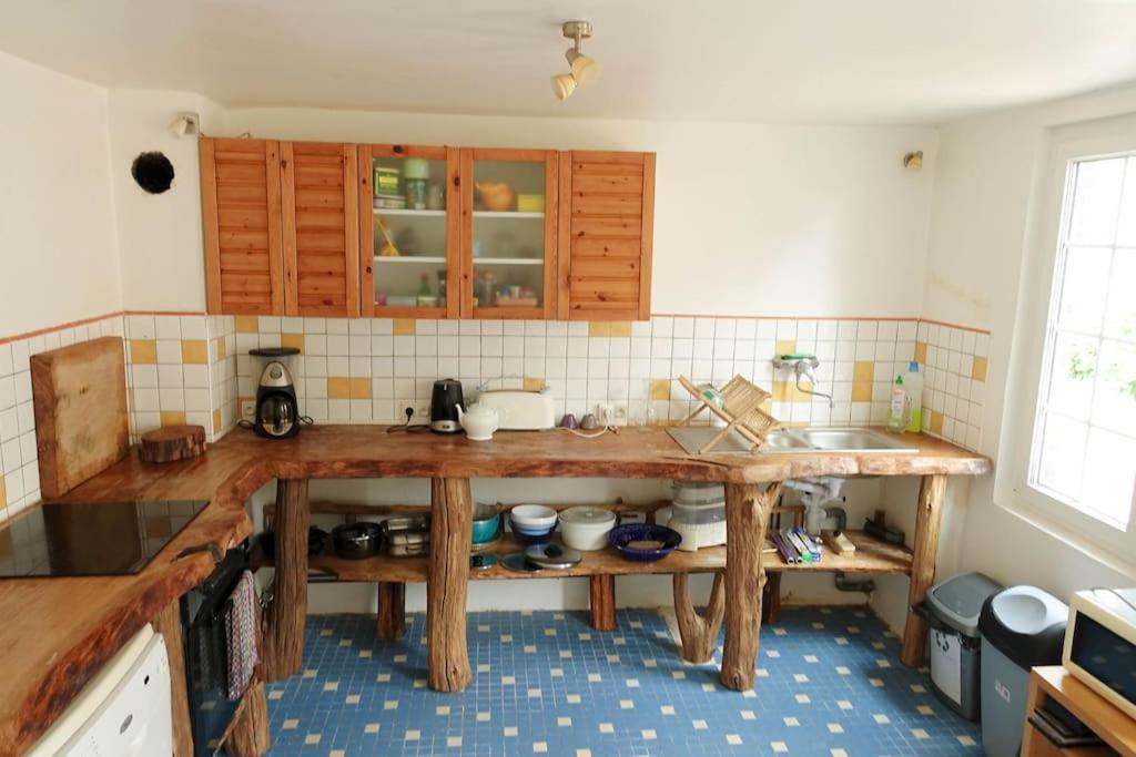 Gite Au Coeur D'Une Residence D'Artiste Saint-Aubin-de-Bonneval エクステリア 写真